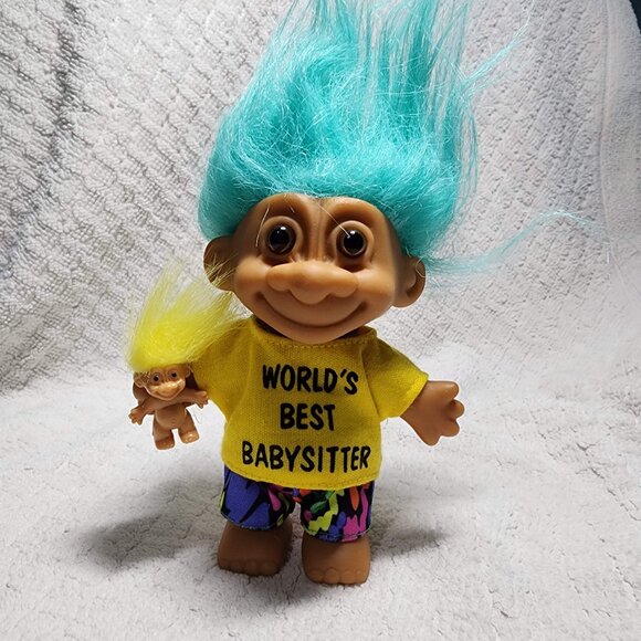 WORLD'S BEST BABYSITTER 5" Troll Doll w/ Groovy Pants - Picture 1 of 4